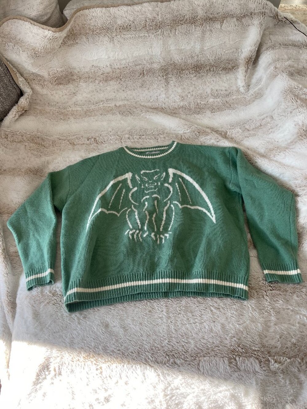 Heaven Can Wait "Gargoyle Knit" Sweater in Green size small